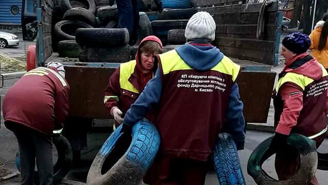 “Визволяємо” вулиці від старих автомобільних шин